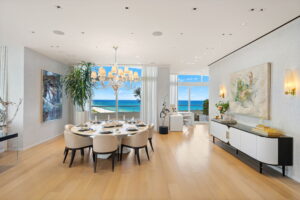 Round Dining Table And Chairs Miami Fl Penthouse